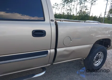 2004 Chevrolet Silverado 2500Hd Lt из США, поврежденный, VIN 1GCHK23274F192834